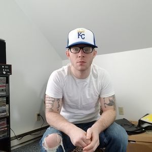 Meet your Posher, Cory